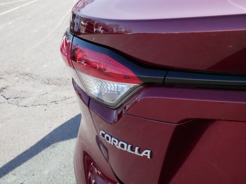 Certified 2025 Toyota Corolla LE image 17