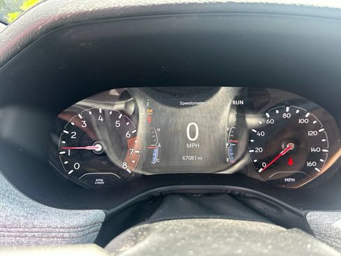 Used 2023 Jeep Compass Latitude AWD/4WD image 20