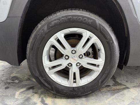 Used 2019 GMC Terrain SLE w/ Driver Convenience Package image 25