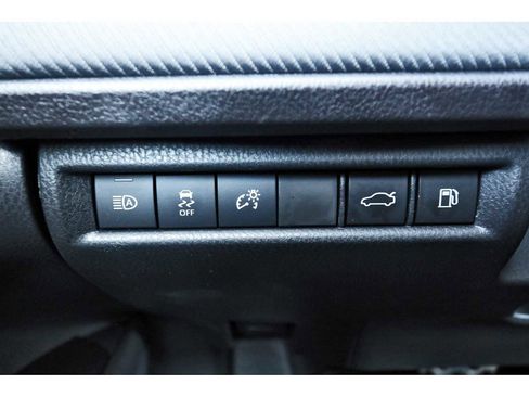 Used 2026 Toyota Camry SE image 19