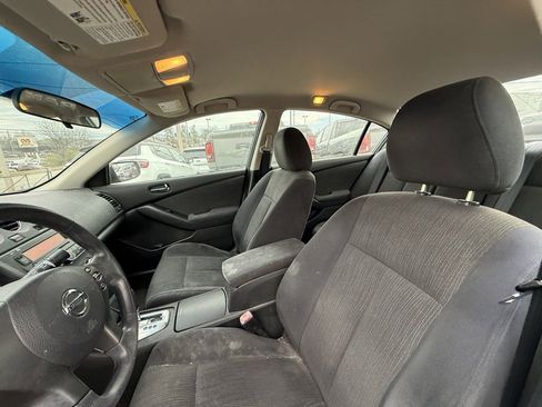 Used 2010 Nissan Altima 2.5 S image 12
