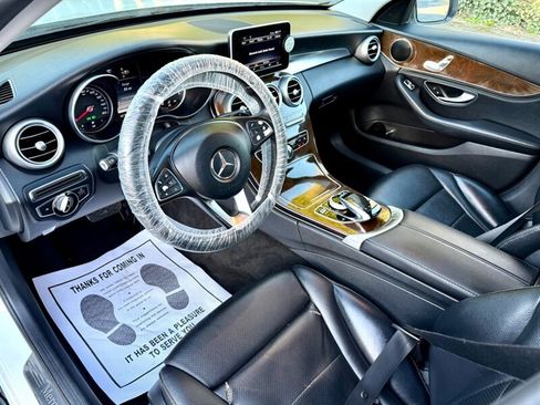 Used 2015 Mercedes-Benz C 300 Sedan image 10
