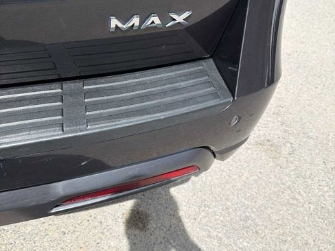 Used 2023 Ford Expedition Max XLT AWD/4WD image 12