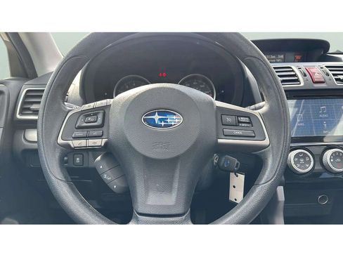 Used 2016 Subaru Forester 2.5i Premium w/ All-Weather Package image 15