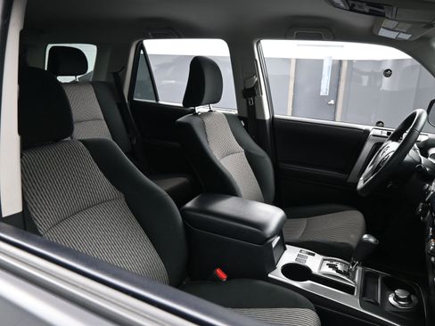 Certified 2024 Toyota 4Runner SR5 image 22