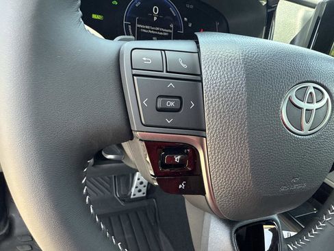 New 2026 Toyota Camry SE FWD image 27