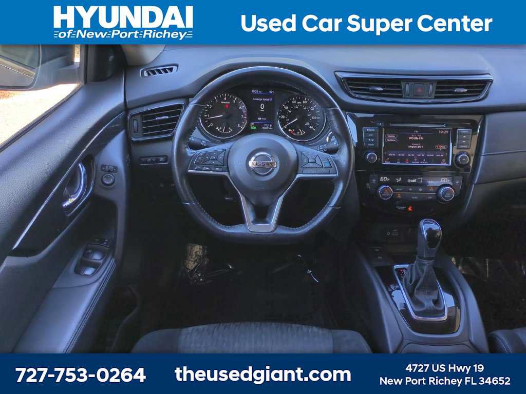 Used 2019 Nissan Rogue SV w/ Premium Package FWD image 17