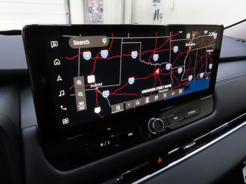 New 2025 Mitsubishi Outlander SE image 18