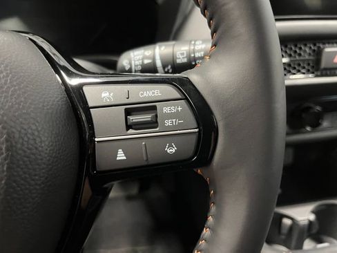 New 2026 Honda HR-V Sport image 17