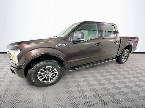 Certified 2019 Ford F150 XLT w/ Equipment Group 302A Luxury image 4