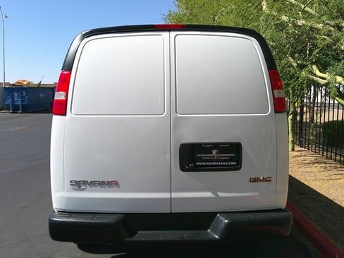 Used 2019 GMC Savana 2500 Extended w/ Driver Convenience Package image 4