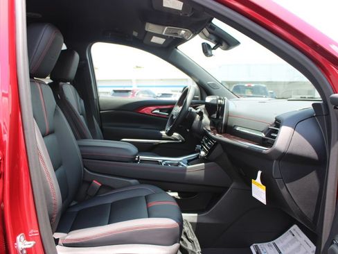 New 2026 Chevrolet Traverse RS FWD image 33