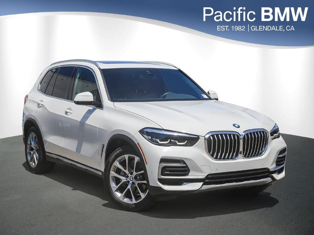 Used 2023 BMW X5 sDrive40i w/ Parking Assistance Package RWD image 1