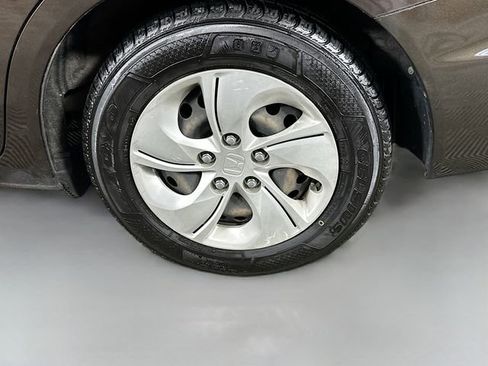 Used 2014 Honda Civic LX image 24