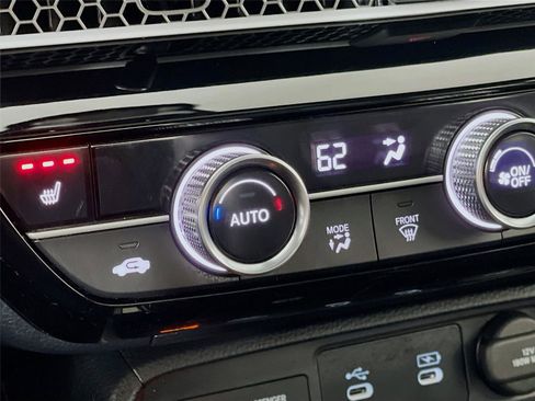 Certified 2025 Honda Civic Sport Touring image 26