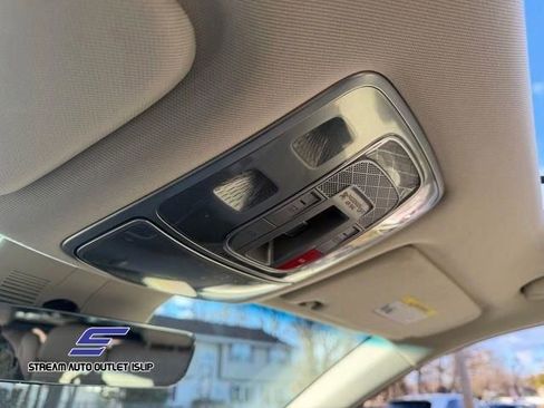 Used 2024 Genesis GV80 2.5T w/ Advanced Package image 48