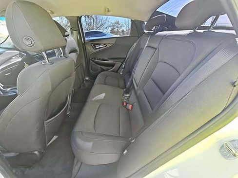 Used 2018 Chevrolet Malibu LT w/ Redline Edition image 8