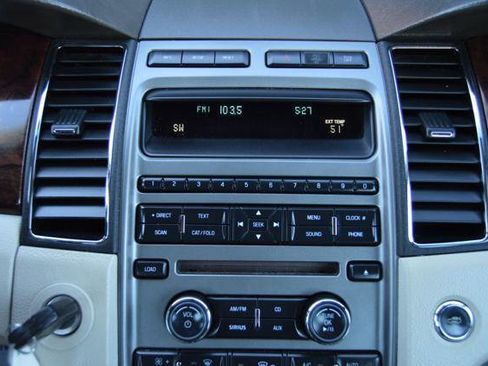 Used 2011 Ford Taurus SEL w/ 201A Rapid Spec Order Code image 23