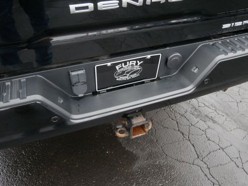 Used 2020 GMC Sierra 2500 Denali w/ Denali Ultimate Package image 9