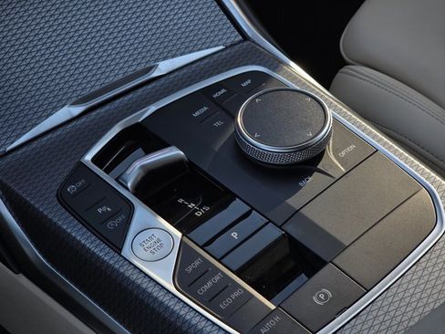 Used 2025 BMW 330i xDrive Sedan image 22