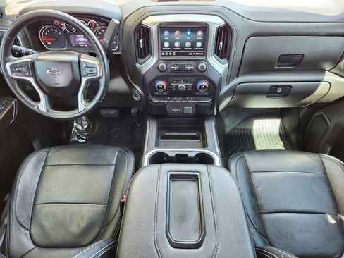 Used 2021 Chevrolet Silverado 1500 LT Trail Boss w/ LPO, Dark Essentials Package image 16