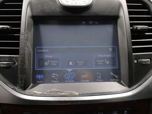 Used 2013 Chrysler 300 RWD image 28