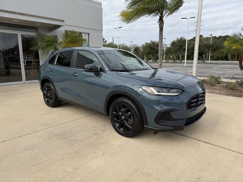 Certified 2023 Honda HR-V Sport image 1