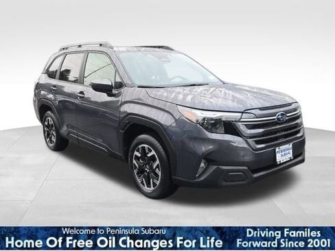 New 2025 Subaru Forester Premium image 1