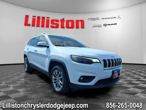 Used 2019 Jeep Cherokee Latitude Plus image 1