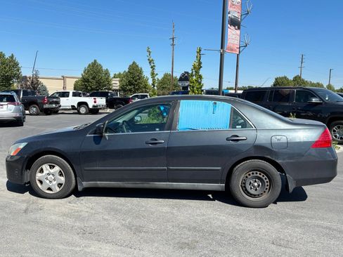 Used 2006 Honda Accord LX image 3