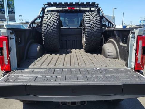 New 2026 Ford F250 Lariat w/ Black Appearance Package AWD/4WD image 12