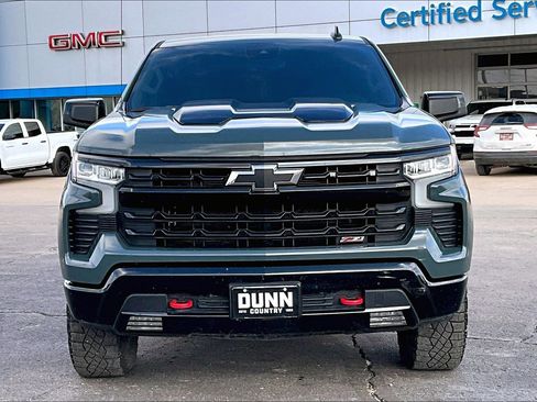 Used 2025 Chevrolet Silverado 1500 LT Trail Boss w/ Convenience Package II image 3