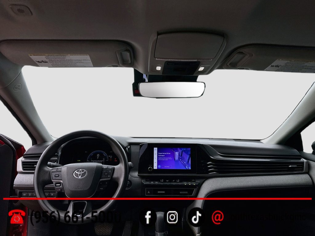 Used 2025 Toyota Camry LE w/ Convenience Package FWD image 21