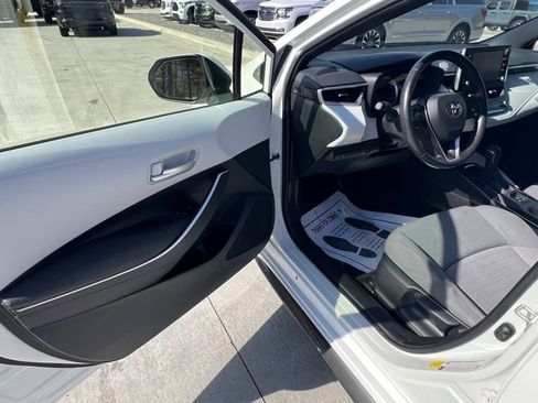 Used 2021 Toyota Corolla SE image 9