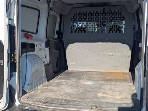 Used 2018 RAM ProMaster City Tradesman image 27