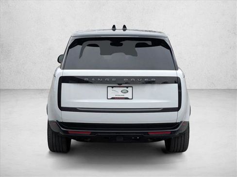 New 2025 Land Rover Range Rover SE image 8