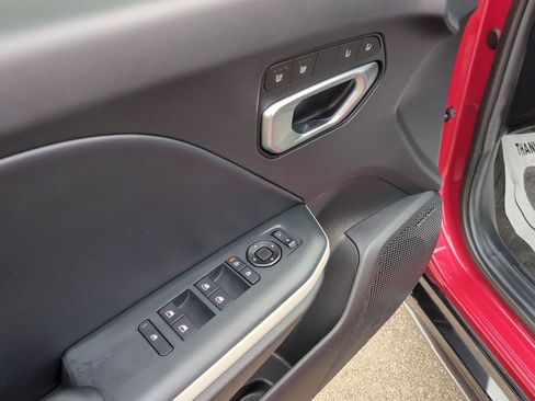 Used 2025 Kia K4 GT-Line w/ GT-Line Premium Package image 13