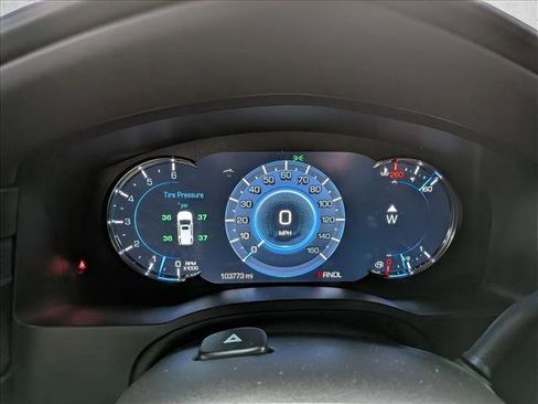 Used 2020 Cadillac Escalade Platinum w/ Escalade Sport Edition image 10