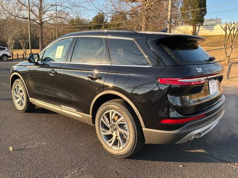 New 2026 Lincoln Corsair Premiere image 13