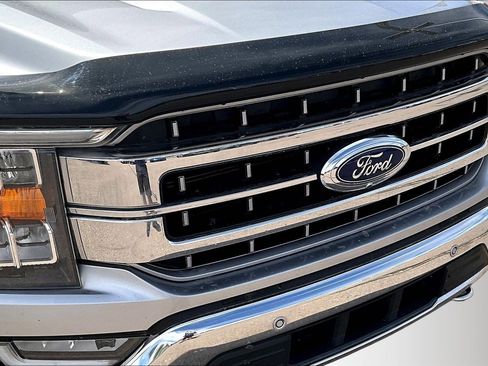 Used 2022 Ford F150 Lariat w/ Max Trailer Tow Package AWD/4WD image 33