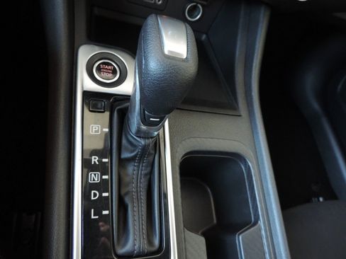 Used 2022 Nissan Sentra SV image 22