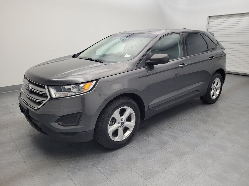Used 2017 Ford Edge SE w/ Cargo Accessory Package AWD/4WD image 2