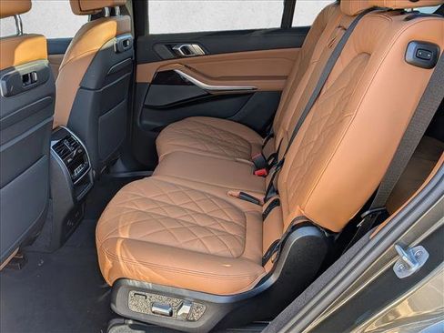 New 2026 BMW X7 xDrive40i w/ M Sport Package image 16