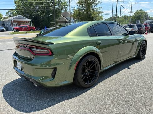 Used 2022 Dodge Charger SRT Hellcat RWD image 3