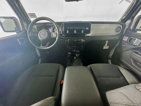 New 2026 Jeep Wrangler Sport AWD/4WD image 9