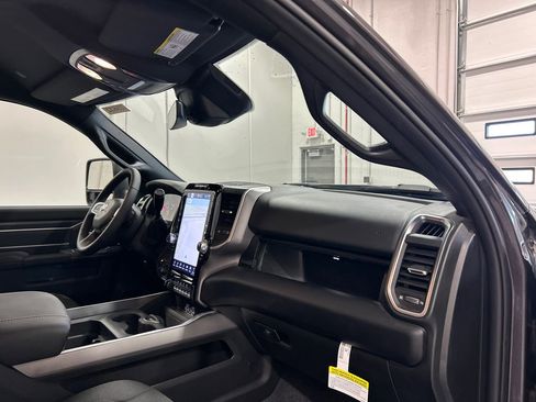 New 2025 RAM 2500 Big Horn image 36