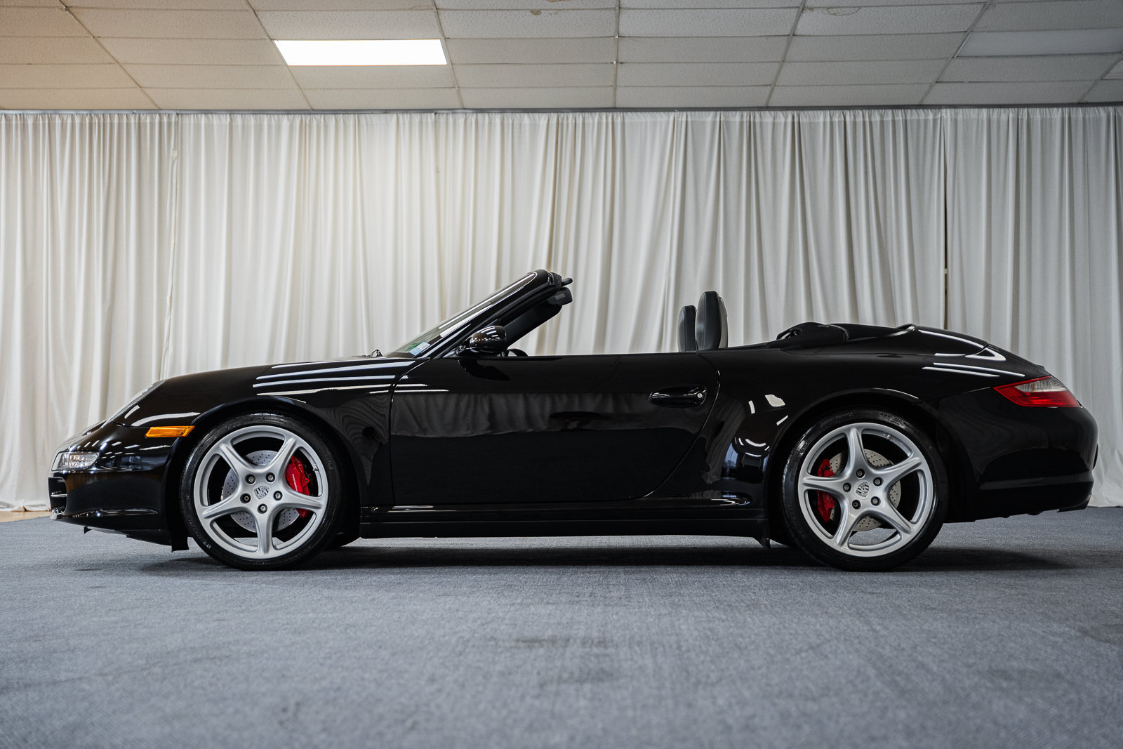 Used 2008 Porsche 911 Carrera 4S AWD/4WD image 11
