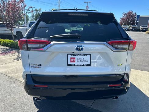 Certified 2022 Toyota RAV4 XSE AWD/4WD image 4