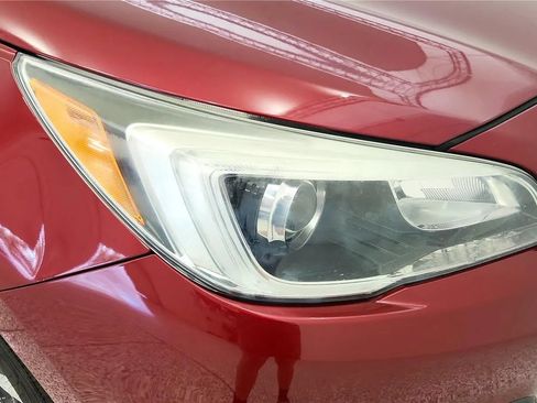 Used 2016 Subaru Outback 2.5i Limited AWD/4WD image 14