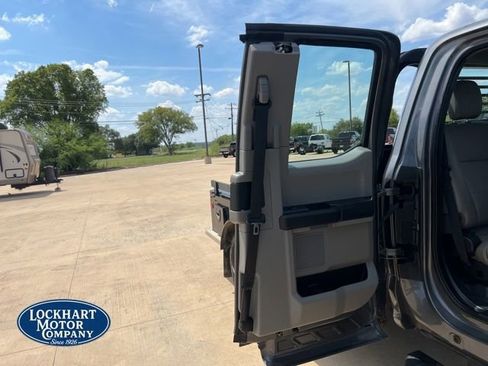Used 2022 Ford F350 XL w/ Power Equipment Group image 30